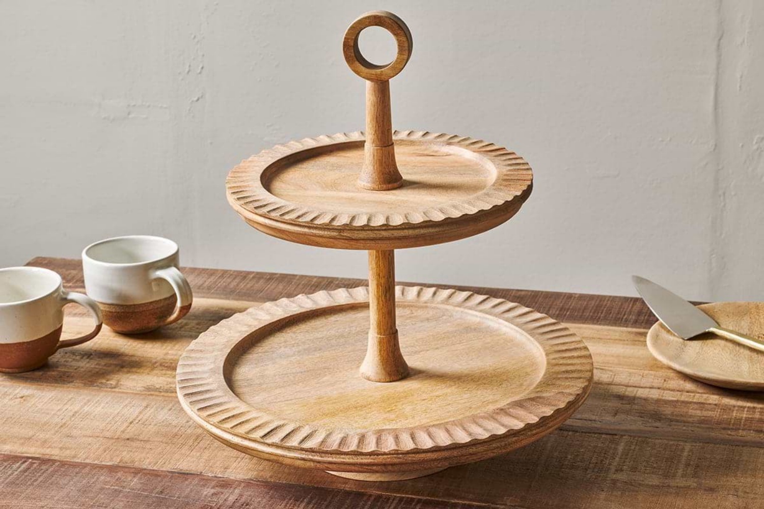 Wooden Cake Stand1 Wooden Cake Stand1